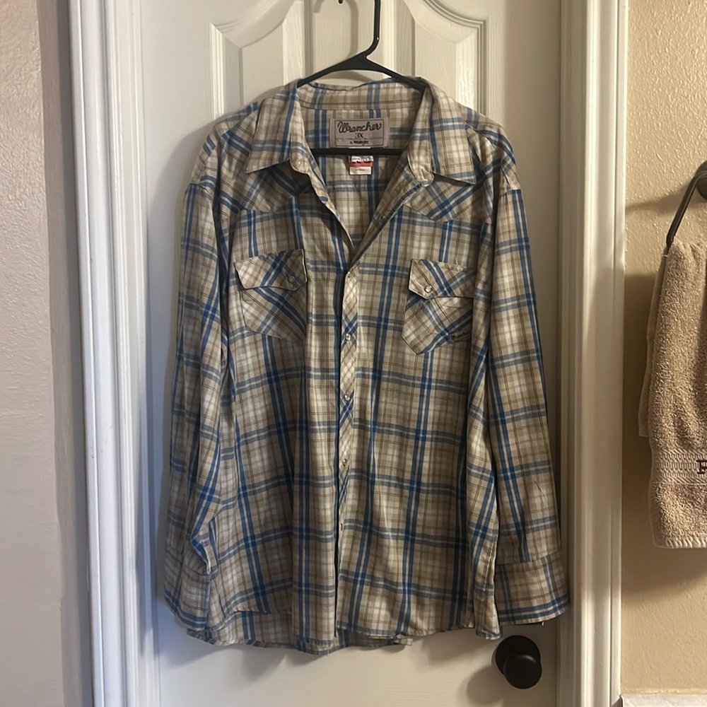 Wrangler pear snap shirt